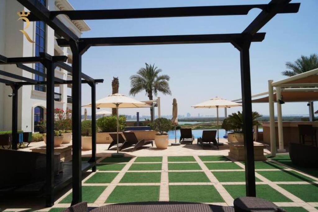 1br Oasis At Starry Supernova In Yas Island Apartment *