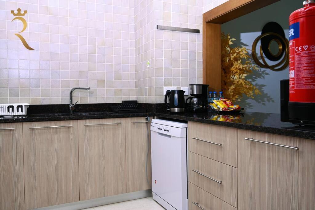 1br Oasis At Starry Supernova In Yas Island