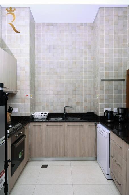 1br Oasis At Starry Supernova In Yas Island Apartment Abu Dhabi
